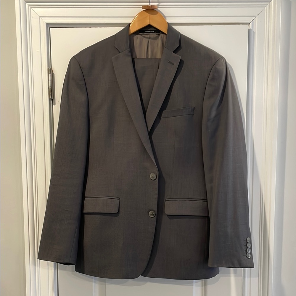 Men's Bar III Grey Suit